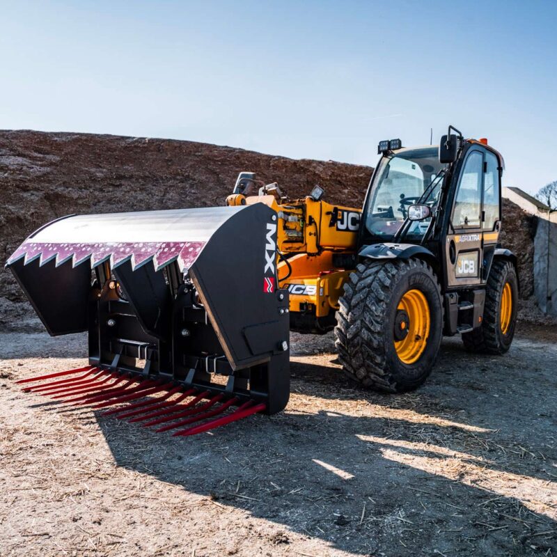 New MX Shear Grab: a precise cut for a cleaner silo